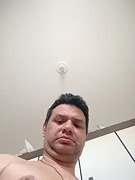 Crocante Hot online show from October 23, 2025, 7:01 pm