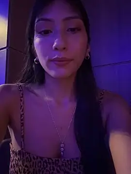 Mavi roouse  online show from September 28, 2025, 2:07 am