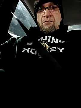 Snapshot of ShawnandDani7074 chatting on February 2, 2026, 1:48 am ShawnandDani7074 online show from February 2, 2026, 1:48 am