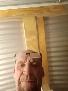 ShawnandDani7074 online show from January 8, 2026, 2:12 pm