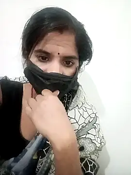 Snapshot of JUHI999 chatting on January 12, 2026, 4:58 pm JUHI999 online show from January 12, 2026, 4:58 pm