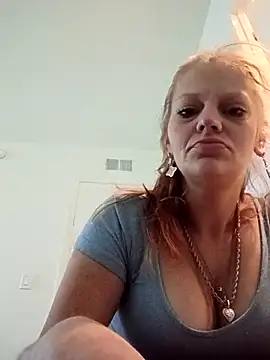 IrishGoddess69247 online show from February 23, 2026, 8:09 pm