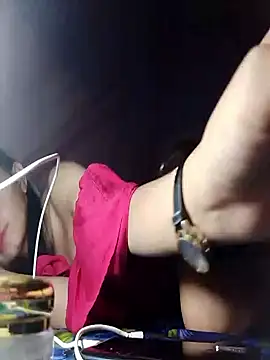 Snapshot of DauTay_hot chatting on October 29, 2025, 1:10 pm DauTay hot online show from October 29, 2025, 1:10 pm