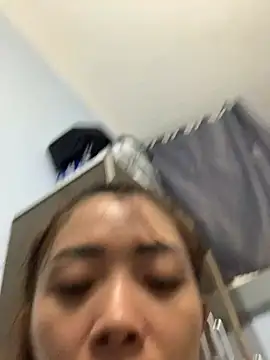 Snapshot of Minee1202 chatting on February 27, 2026, 1:39 am Minee1202 online show from February 27, 2026, 1:39 am