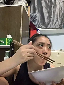 Minee1202 online show from November 9, 2025, 4:49 am