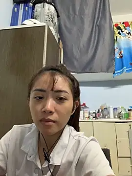 Snapshot of Minee1202 chatting on March 3, 2026, 1:23 am Minee1202 online show from March 3, 2026, 1:23 am