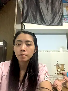 Snapshot of Minee1202 chatting on October 1, 2025, 4:39 am Minee1202 online show from October 1, 2025, 4:39 am