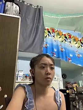 Snapshot of Minee1202 chatting on March 27, 2026, 1:36 am Minee1202 online show from March 27, 2026, 1:36 am