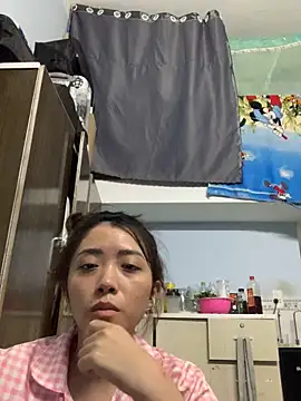 Minee1202 online show from May 27, 2026, 2:52 am