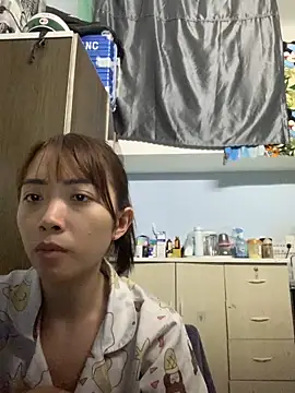 Snapshot of Minee1202 chatting on February 11, 2026, 12:54 am Minee1202 online show from February 11, 2026, 12:54 am