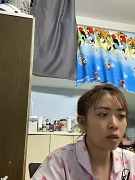 Snapshot of Minee1202 chatting on March 1, 2026, 4:23 am Minee1202 online show from March 1, 2026, 4:23 am