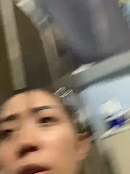 Snapshot of Minee1202 chatting on March 10, 2026, 10:19 am Minee1202 online show from March 10, 2026, 10:19 am