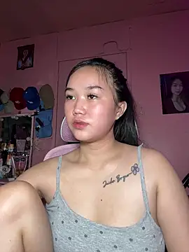 Snapshot of Wynxx chatting on April 15, 2026, 12:10 pm Wynxx online show from April 15, 2026, 12:10 pm