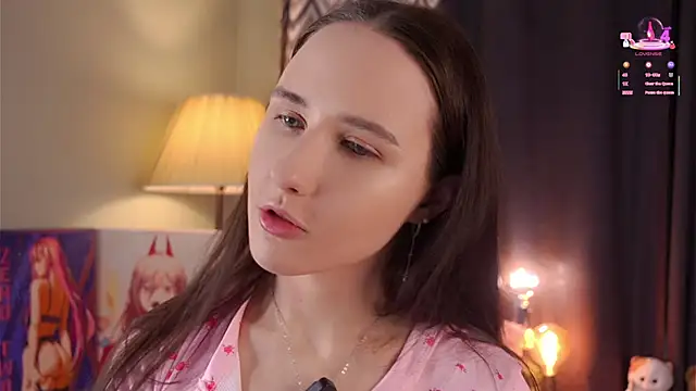 Snapshot of MaudAle chatting on November 28, 2025, 1:17 am MaudAle online show from November 28, 2025, 1:17 am