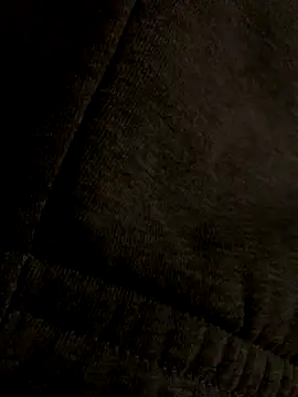 Snapshot of MuzzyFacing chatting on November 24, 2025, 9:15 pm MuzzyFacing online show from November 24, 2025, 9:15 pm