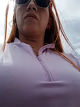 Alis xxx online show from September 10, 2025, 6:40 pm