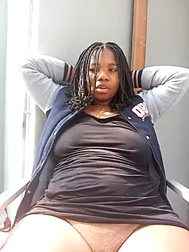 MissAssQueen online show from September 9, 2025, 11:52 am