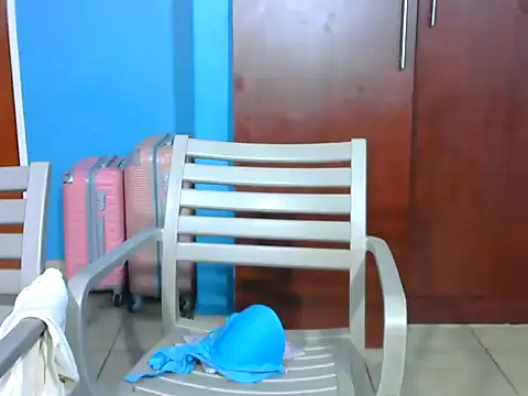 MissAssQueen online show from September 28, 2025, 12:23 pm