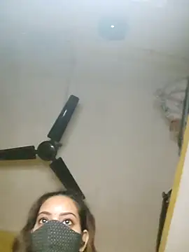 Snapshot of Dazzling_khushii chatting on October 14, 2025, 5:46 pm Dazzling khushii online show from October 14, 2025, 5:46 pm