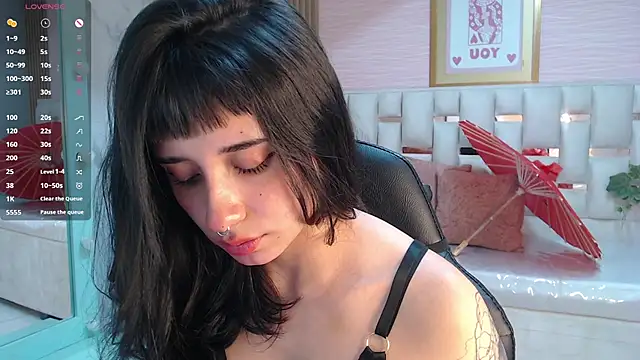 Snapshot of allyssa_bellini_s chatting on October 29, 2025, 8:24 am allyssa bellini s online show from October 29, 2025, 8:24 am