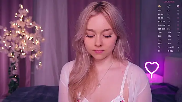 Snapshot of AccaCroyle chatting on February 7, 2026, 6:05 pm AccaCroyle online show from February 7, 2026, 6:05 pm