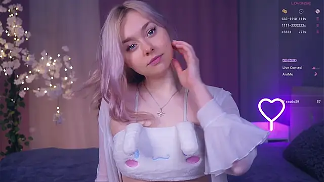 Snapshot of AccaCroyle chatting on February 8, 2026, 6:49 pm AccaCroyle online show from February 8, 2026, 6:49 pm