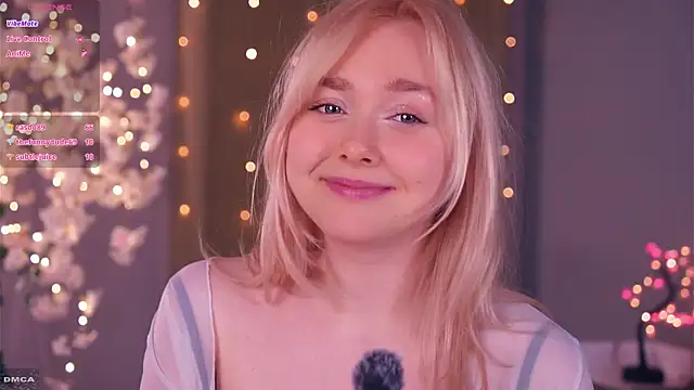 Snapshot of AccaCroyle chatting on January 12, 2026, 10:36 pm AccaCroyle online show from January 12, 2026, 10:36 pm