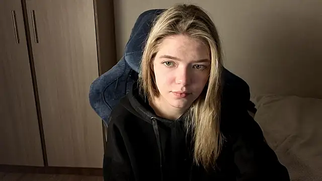 KatanaSVibe online show from October 24, 2025, 12:59 pm