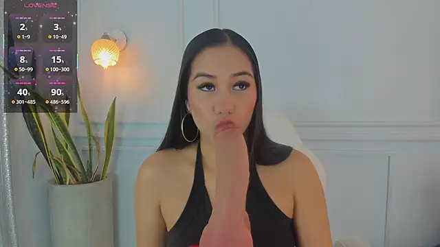 Snapshot of Jazmiinee chatting on November 23, 2025, 2:16 pm Jazmiinee online show from November 23, 2025, 2:16 pm