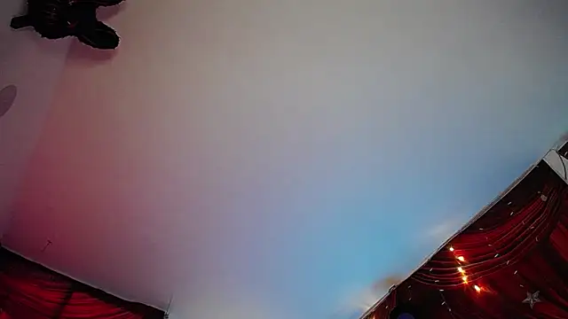 Snapshot of Noha_Lux chatting on October 7, 2025, 12:39 pm Noha Lux online show from October 7, 2025, 12:39 pm
