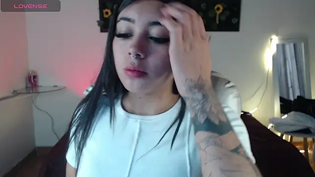 Snapshot of gabriella_live chatting on October 10, 2025, 4:41 pm gabriella live online show from October 10, 2025, 4:41 pm