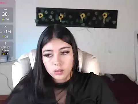 Snapshot of gabriella_live chatting on October 3, 2025, 8:21 pm gabriella live online show from October 3, 2025, 8:21 pm