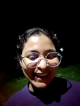 Lily-o online show from November 10, 2025, 2:49 am