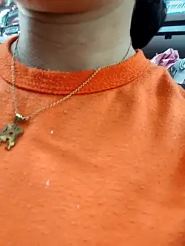 Lily-o online show from December 2, 2025, 3:25 pm