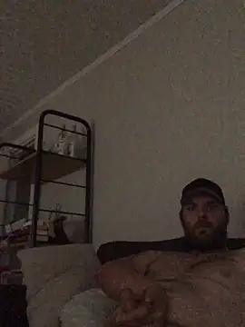 Snapshot of Bamse28 chatting on September 19, 2025, 3:27 pm Bamse28 online show from September 19, 2025, 3:27 pm