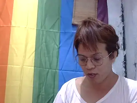 Snapshot of juicycum069 chatting on April 23, 2026, 7:37 pm juicycum069 online show from April 23, 2026, 7:37 pm