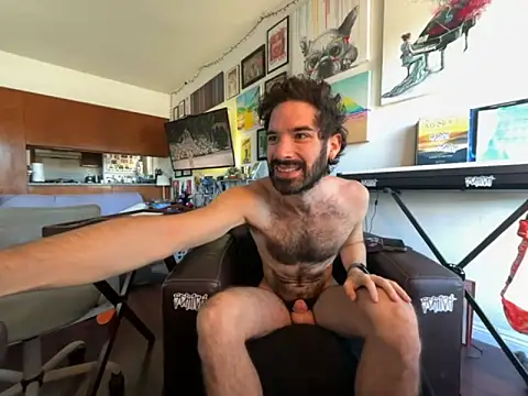 Pupscritch online show from October 16, 2025, 6:27 pm