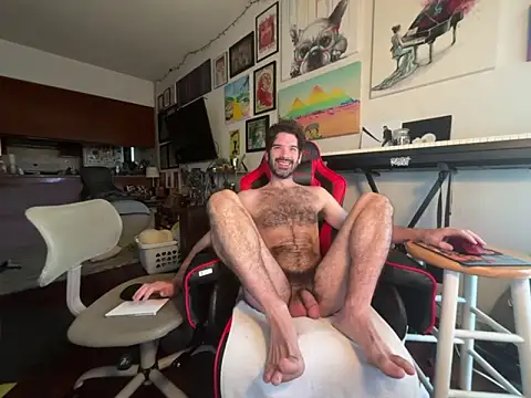 Snapshot of Pupscritch chatting on April 30, 2026, 2:24 pm Pupscritch online show from April 30, 2026, 2:24 pm