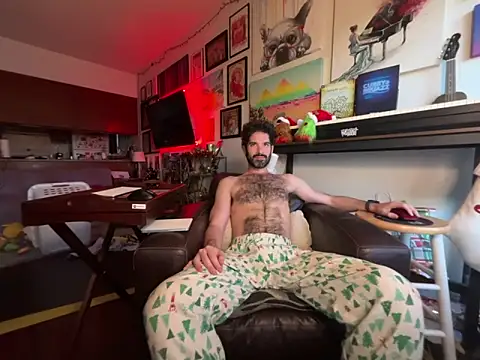 Pupscritch online show from December 19, 2025, 2:52 pm