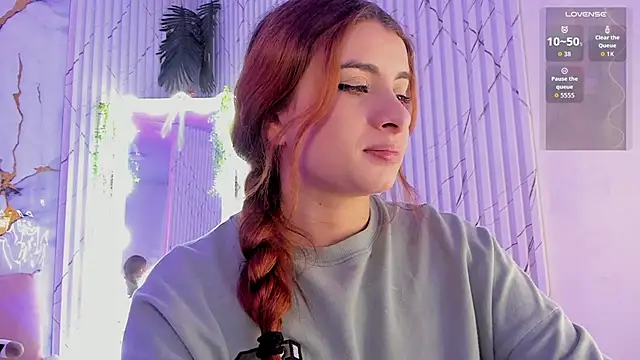 Snapshot of Naomy_tay1 chatting on April 11, 2026, 7:45 am Naomy tay1 online show from April 11, 2026, 7:45 am