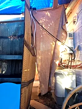 Snapshot of KrystalRoss chatting on November 30, 2025, 8:42 pm KrystalRoss online show from November 30, 2025, 8:42 pm