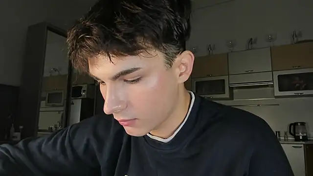 Snapshot of mystic_evan chatting on September 20, 2025, 3:17 pm mystic evan online show from September 20, 2025, 3:17 pm