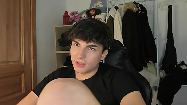 mystic evan online show from October 15, 2025, 2:14 pm