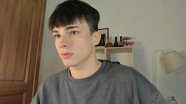 mystic evan online show from December 5, 2025, 3:54 pm