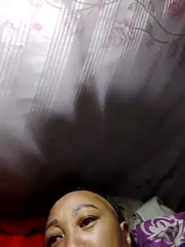 Snapshot of Mamapm20 chatting on October 19, 2025, 10:34 pm Mamapm20 online show from October 19, 2025, 10:34 pm