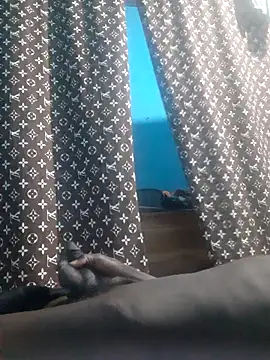 Snapshot of azomedo chatting on April 8, 2026, 2:13 am azomedo online show from April 8, 2026, 2:13 am