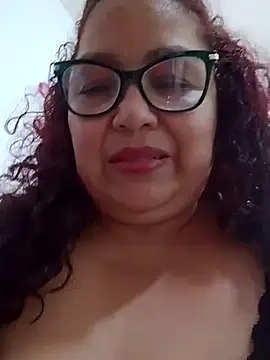 Snapshot of ladytropical1 chatting on November 9, 2025, 5:17 pm ladytropical1 online show from November 9, 2025, 5:17 pm