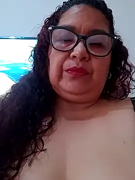 Snapshot of ladytropical1 chatting on October 15, 2025, 3:20 pm ladytropical1 online show from October 15, 2025, 3:20 pm