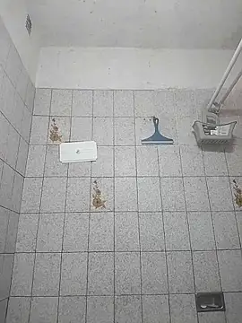 Snapshot of Auroraluna_- chatting on December 21, 2025, 11:27 pm Auroraluna - online show from December 21, 2025, 11:27 pm