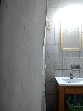 Snapshot of Auroraluna_- chatting on November 4, 2025, 10:35 pm Auroraluna - online show from November 4, 2025, 10:35 pm